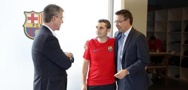 Ernesto Valverde y directivos del Barça / FC Barcelona