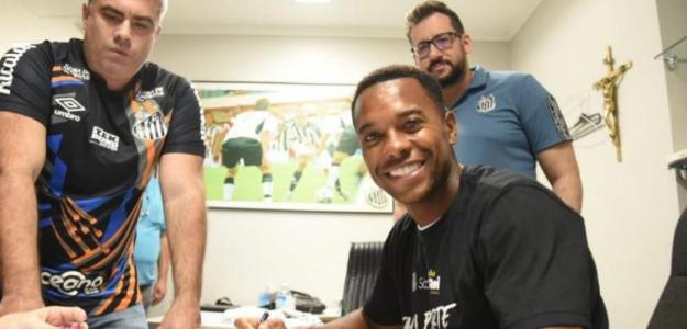 El Santos rescinde el contrato a Robinho… ¡Antes de debutar!. Foto: MundoDeportivo