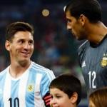 La cláusula de Nahuel Guzmán si Messi se marcha a Newells. Foto:El Crack Deportivo