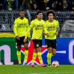 Jugadores del Borussia Dortmund durante el partido contra el Rangers. Getty.