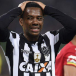 El impactante salario de Robinho en el Santos no llegará ni a 300 euros mensuales "Foto: Diez"