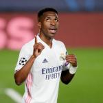 Vinicius antepone de momento su continuidad a su salario en el Real Madrid