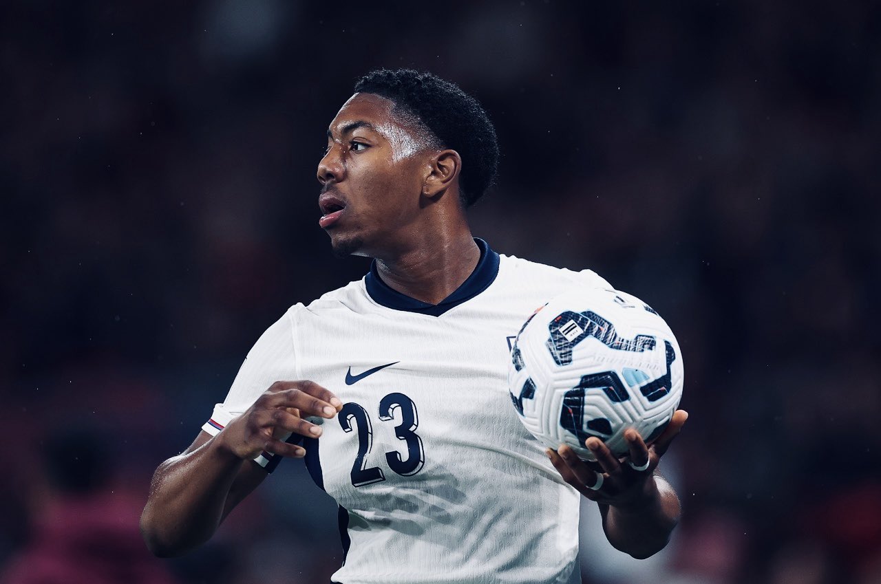 Atlético reactiva la operación Myles Lewis-Skelly