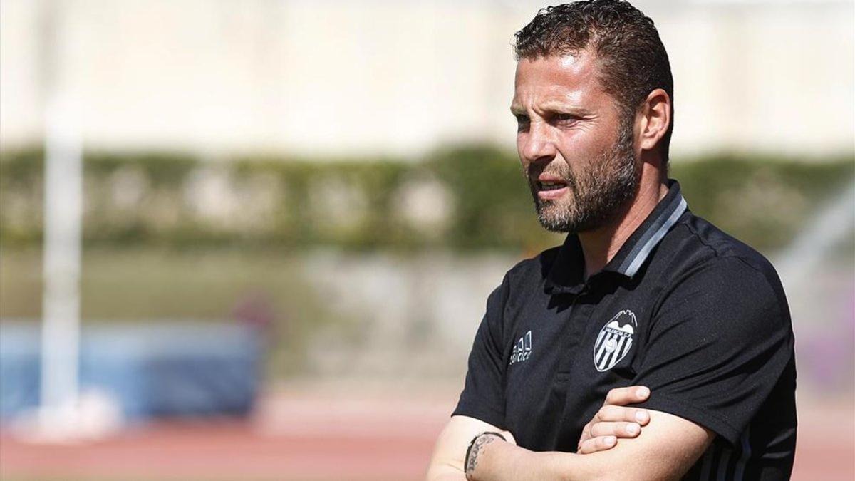 Curro Torres en la agenda del Valencia