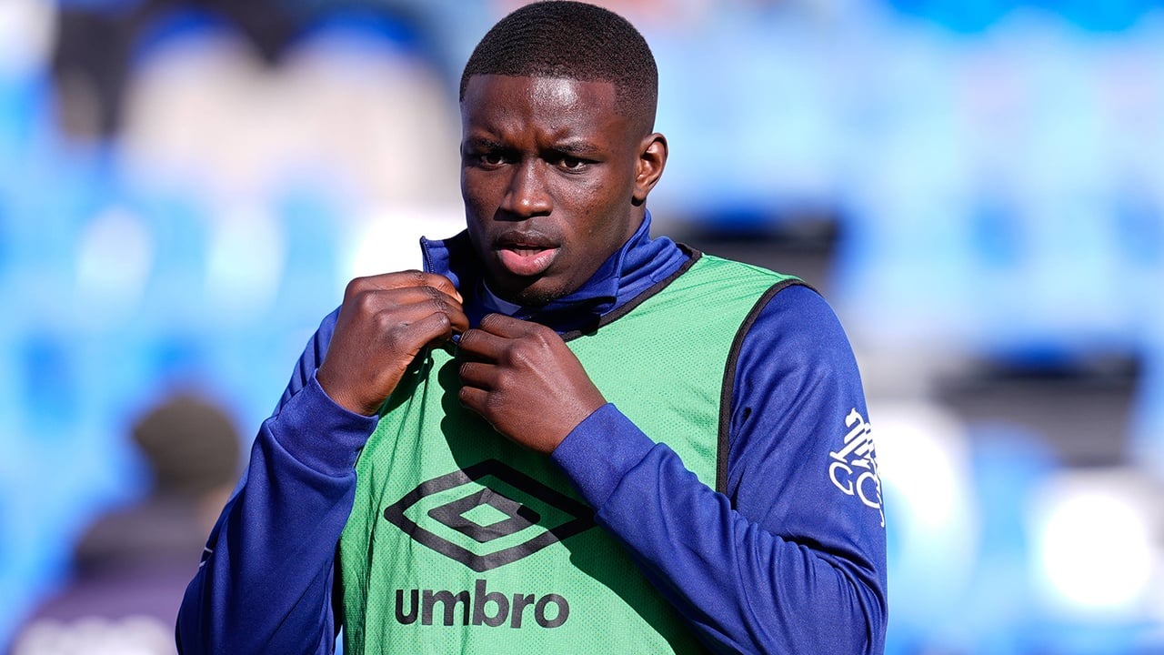 Nobel Mendy, in the sights of Atletico