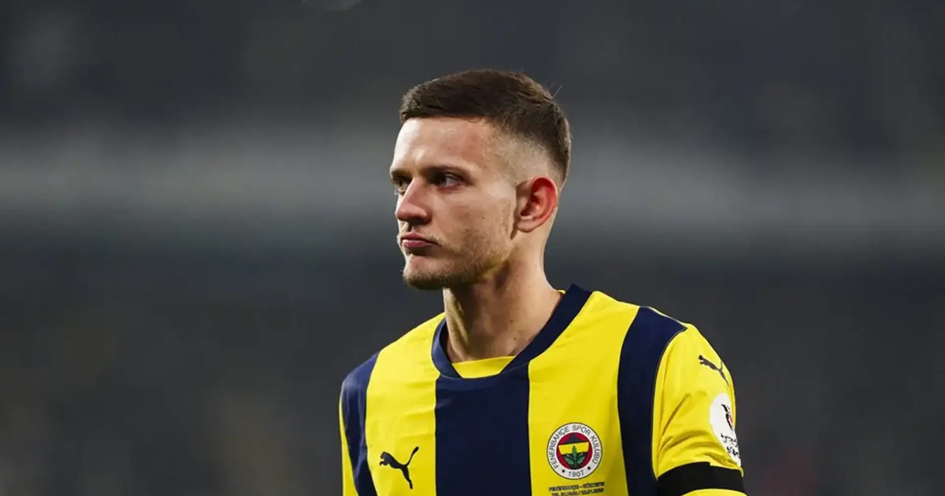 Betis - Sebastian Szymanski