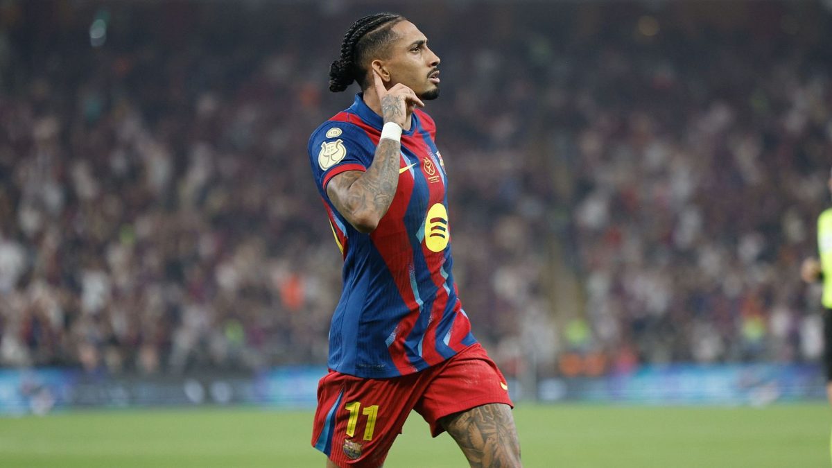 Raphinha celebra un gol anotado con el Barcelona