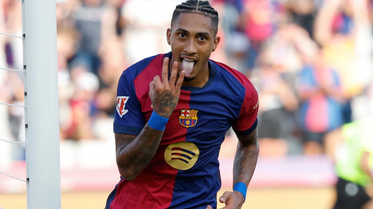 Raphinha celebra un gol anotado con el Barcelona