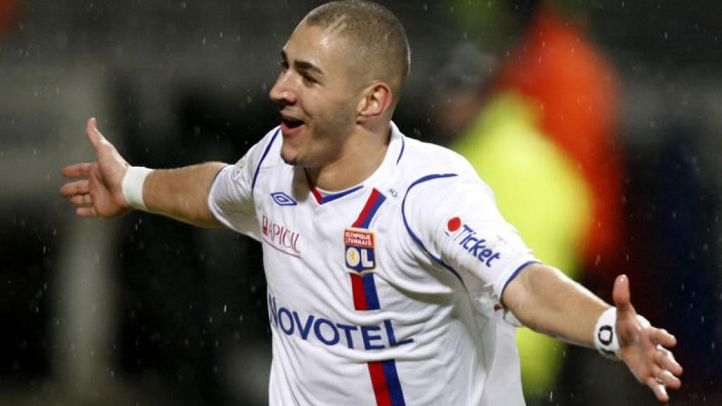 Benzema is close to returning to Lyon
