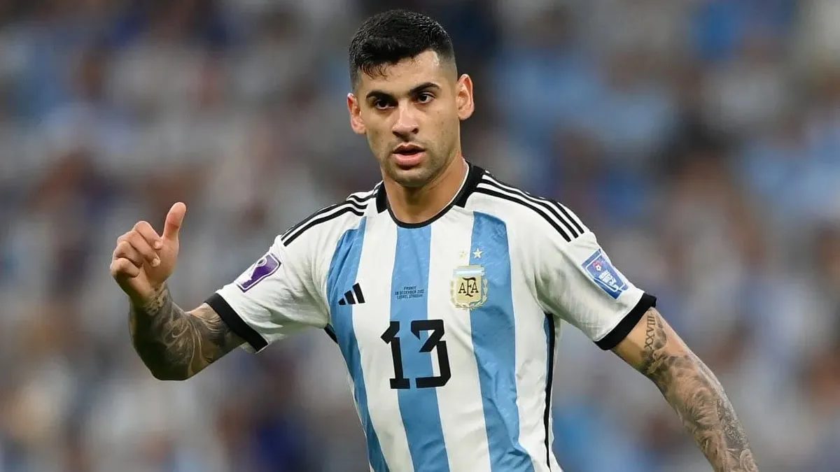 Cuti Romero during a match with the Argentina national team