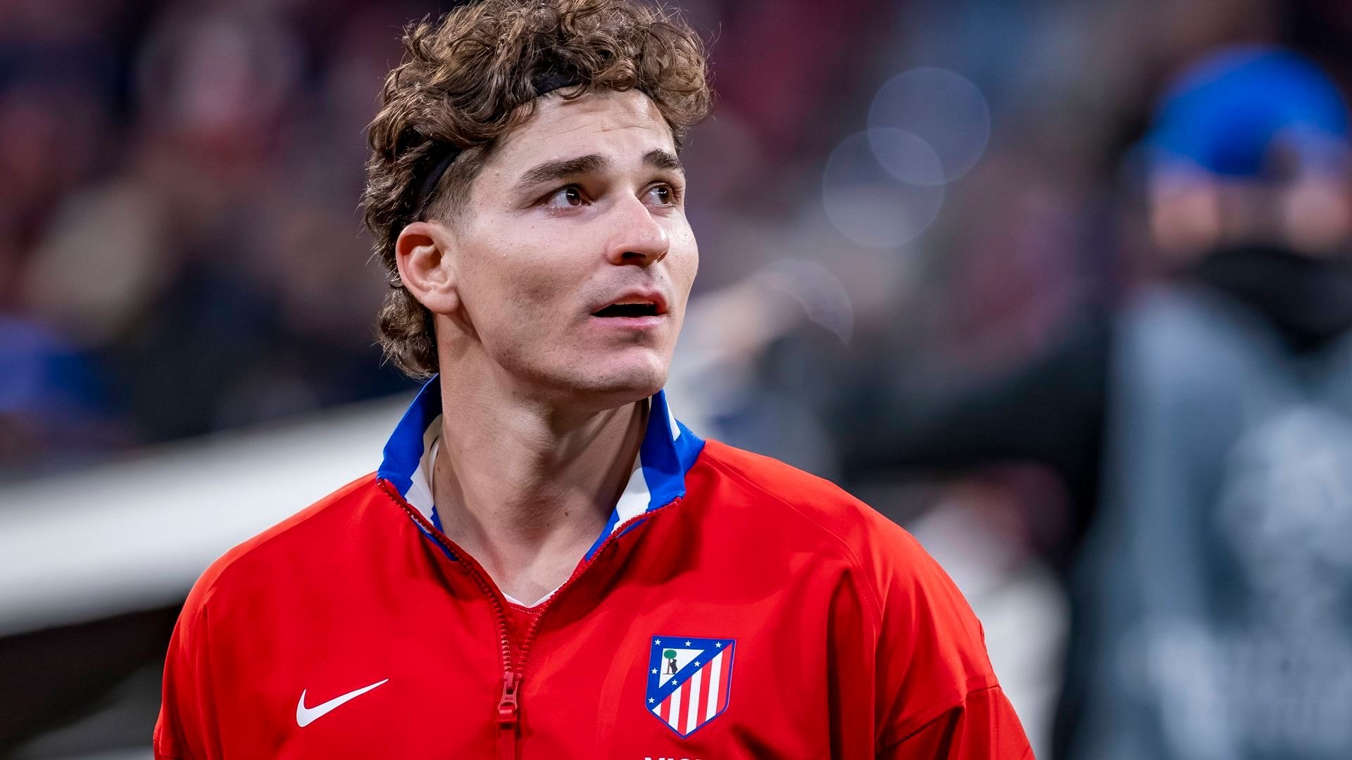 Arsenal Pressures for Julián Álvarez