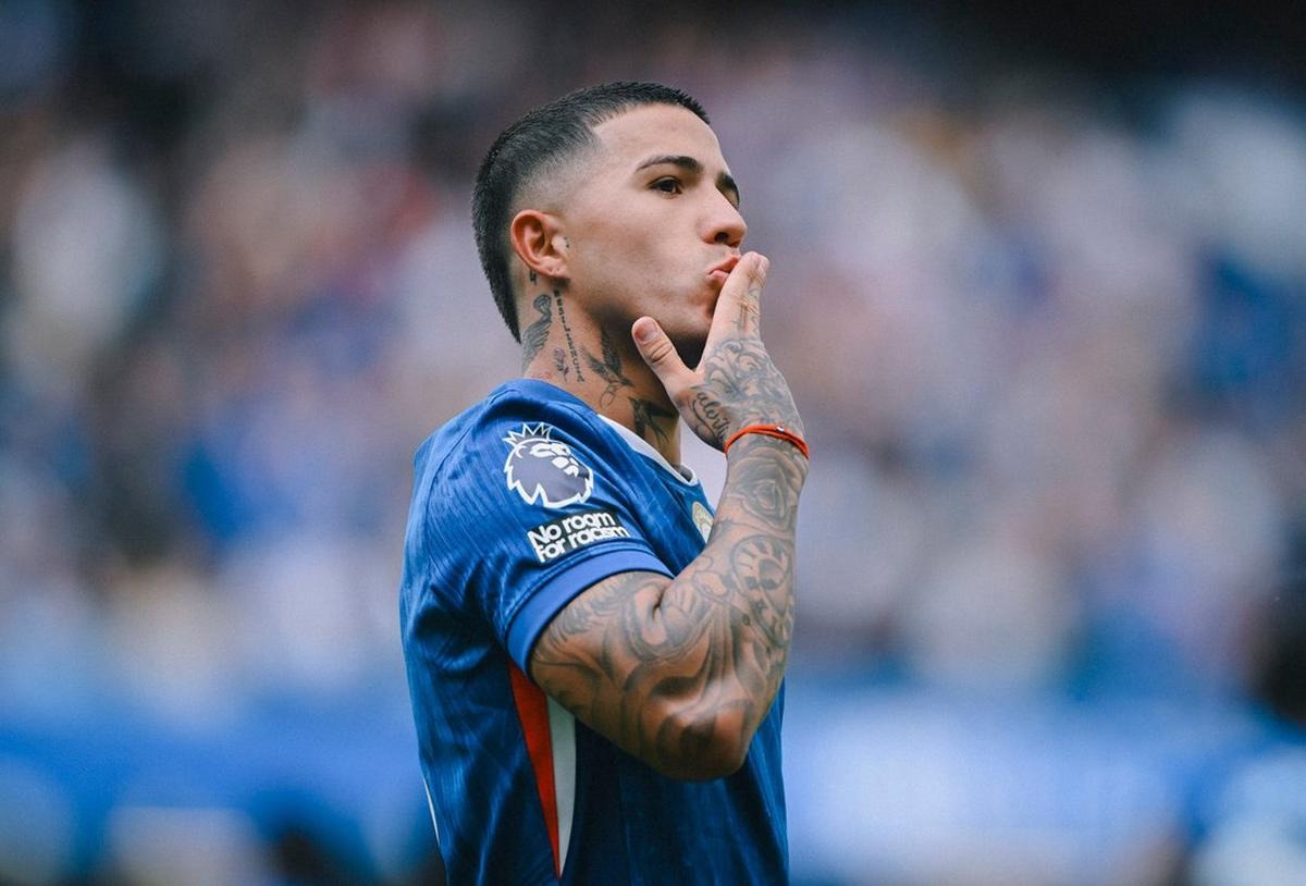 Enzo Fernández no quiere salir del Chelsea