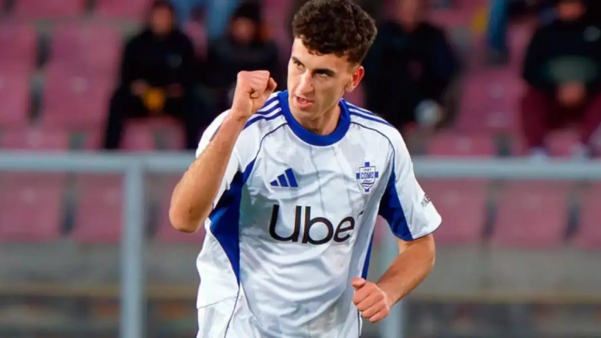 Jacobo Ramón celebra un gol anotado con el Como