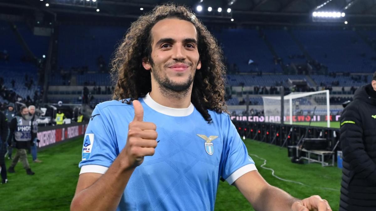 Mattéo Guendouzi celebra una victoria de la Lazio