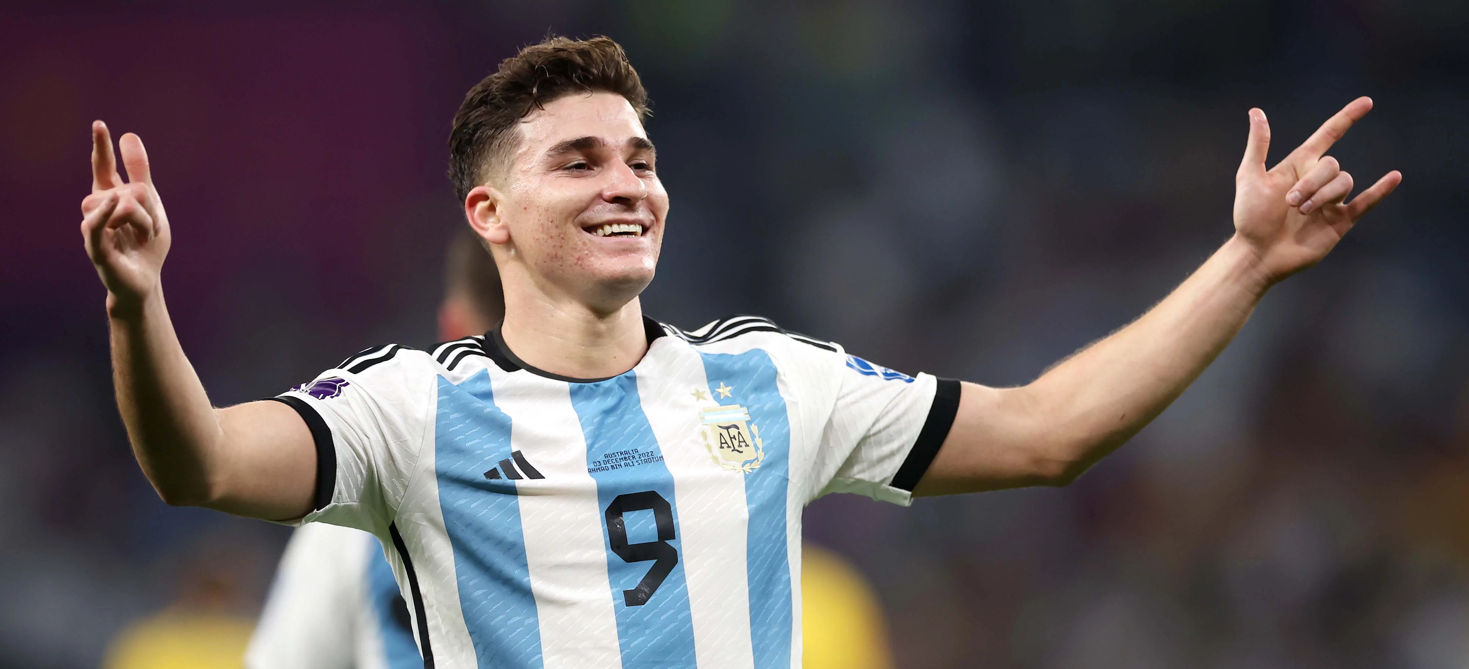 Julián Álvarez celebrating the goal