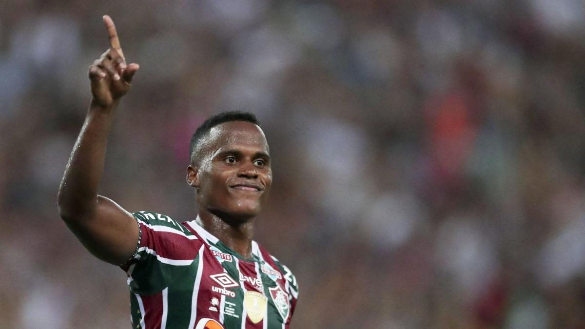 Jhon Arias durante su etapa con Fluminense