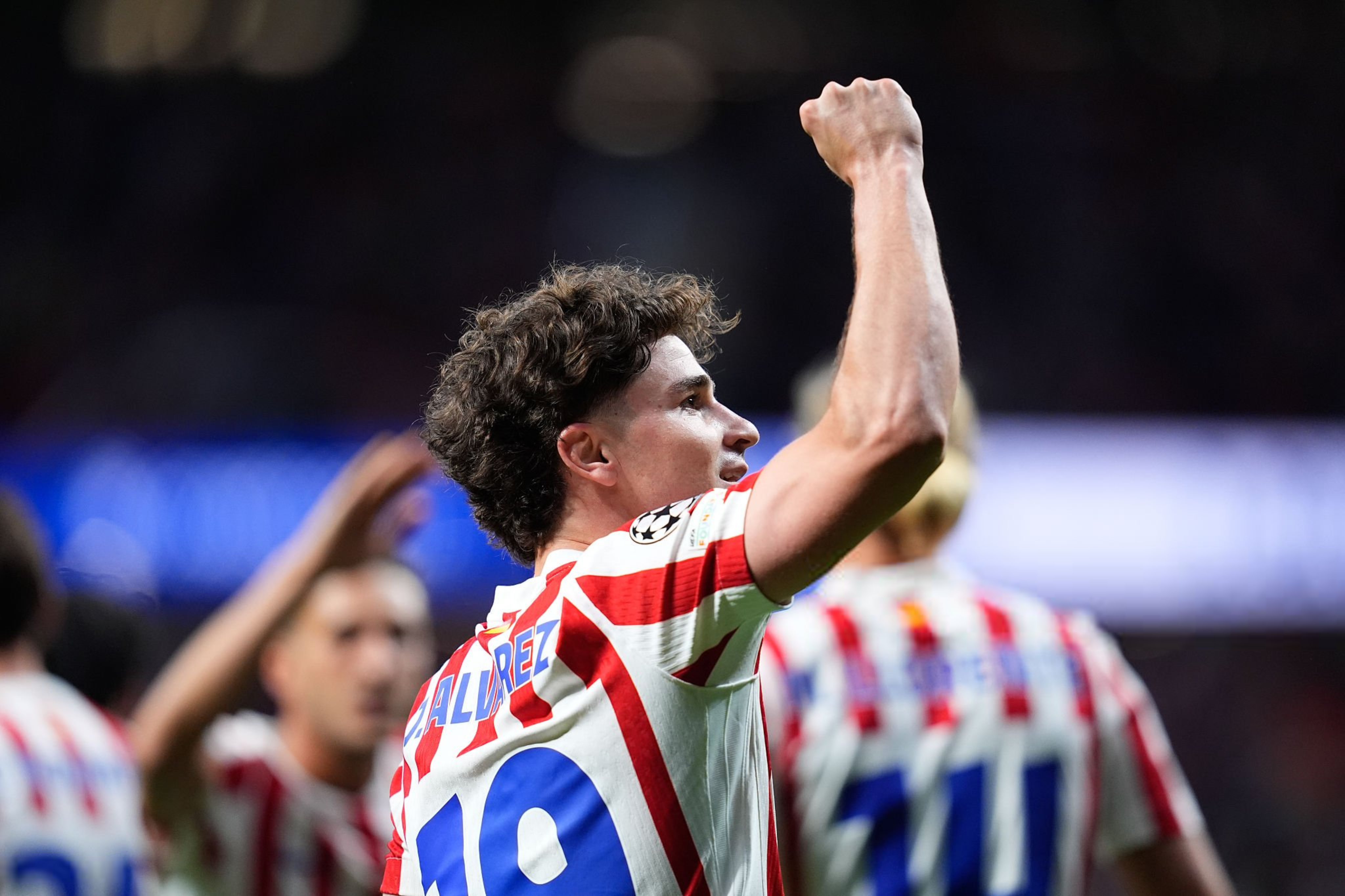 Crazy offer from PSG for Julián Álvarez