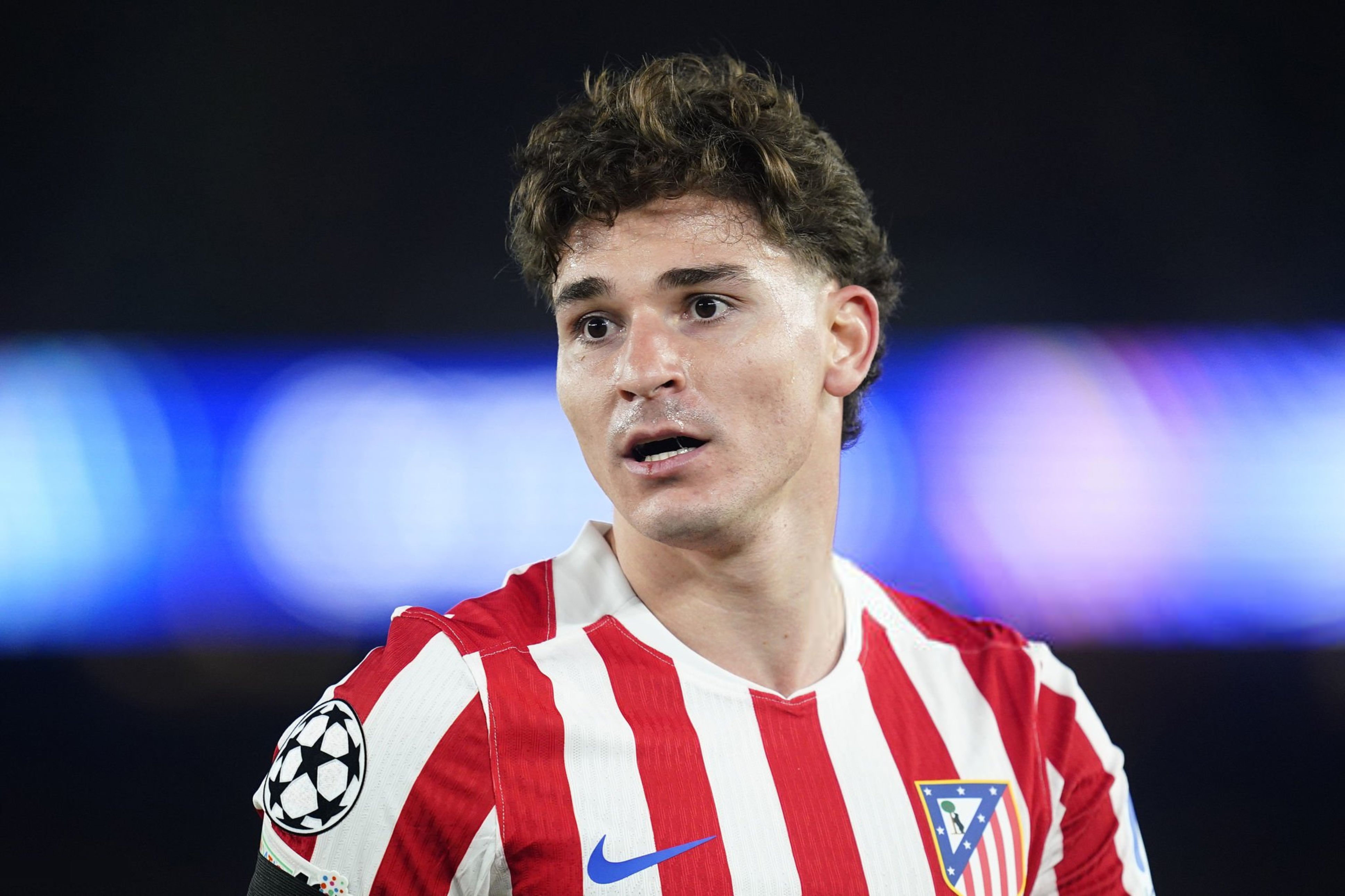 3 grandes clubes se mueven para fichar a Julián Álvarez