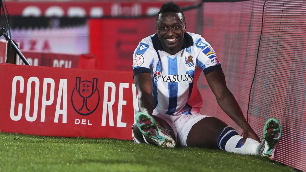 La Real Sociedad quiere a Sadiq en Catar