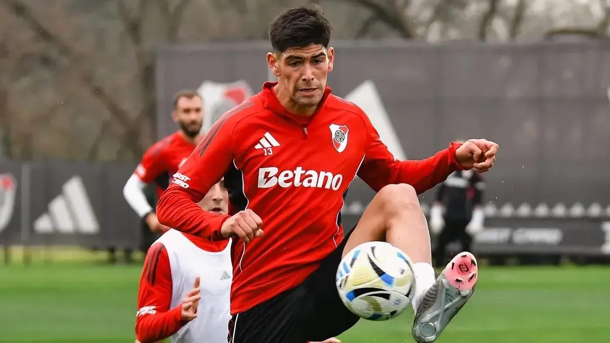 Lautaro Rivero, defensa central de River Plate