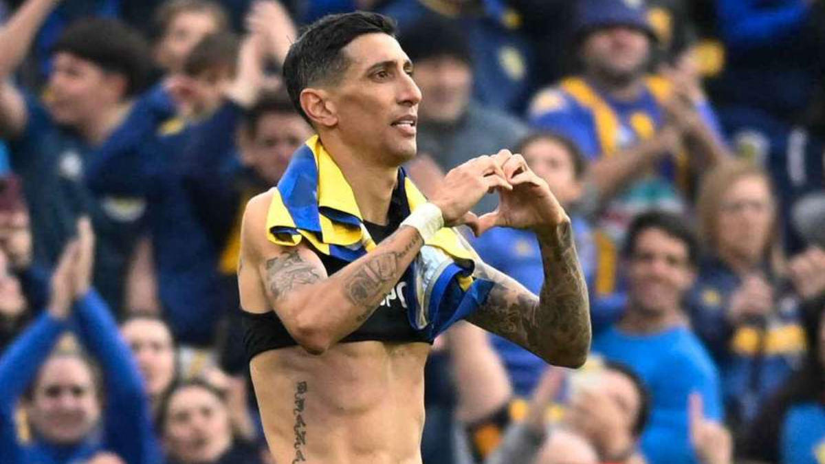 Ángel Di María celebra un gol con Rosario Central