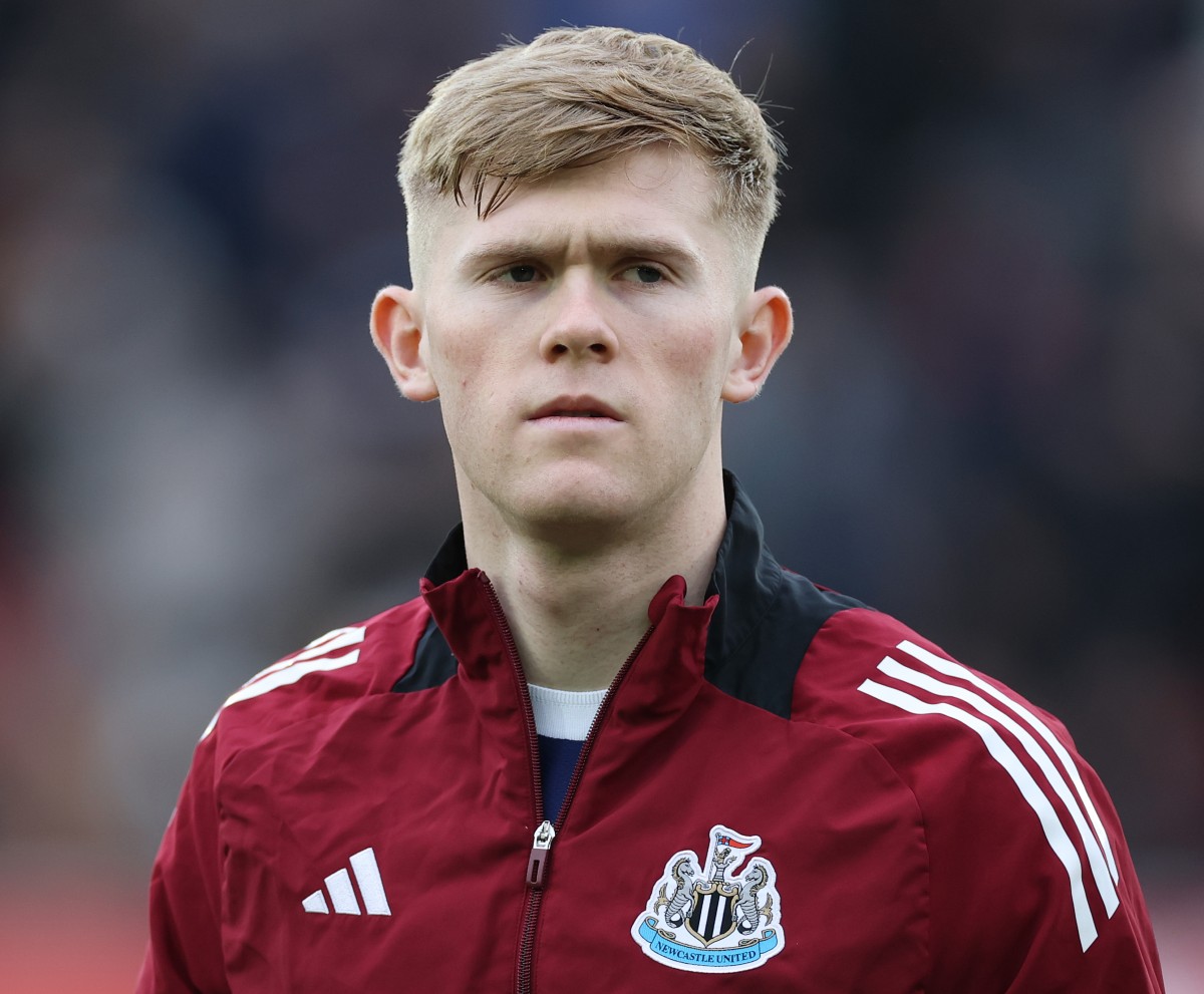 Flick wants him! Barcelona goes for the signing of a Premier League defender