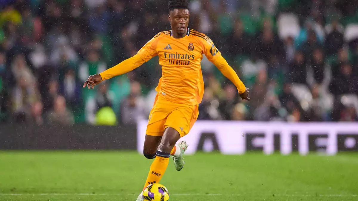 Eduardo Camavinga durante un partido con el Real Madrid