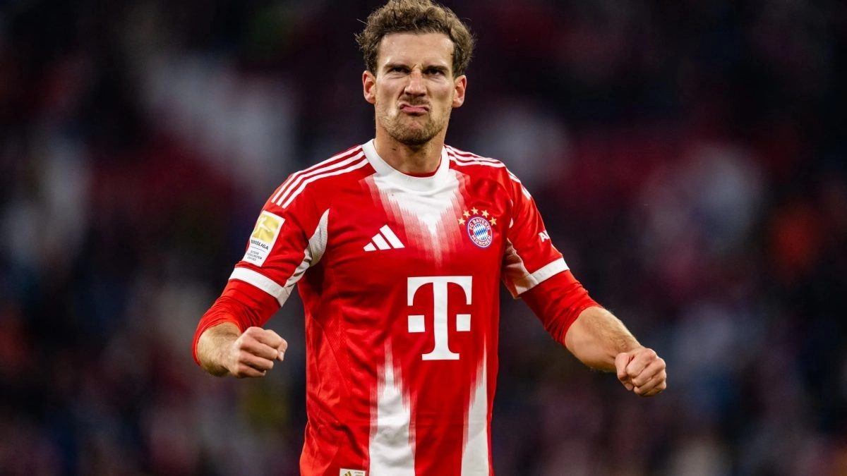 Leon Goretzka celebrates a goal scored with Bayern Munich