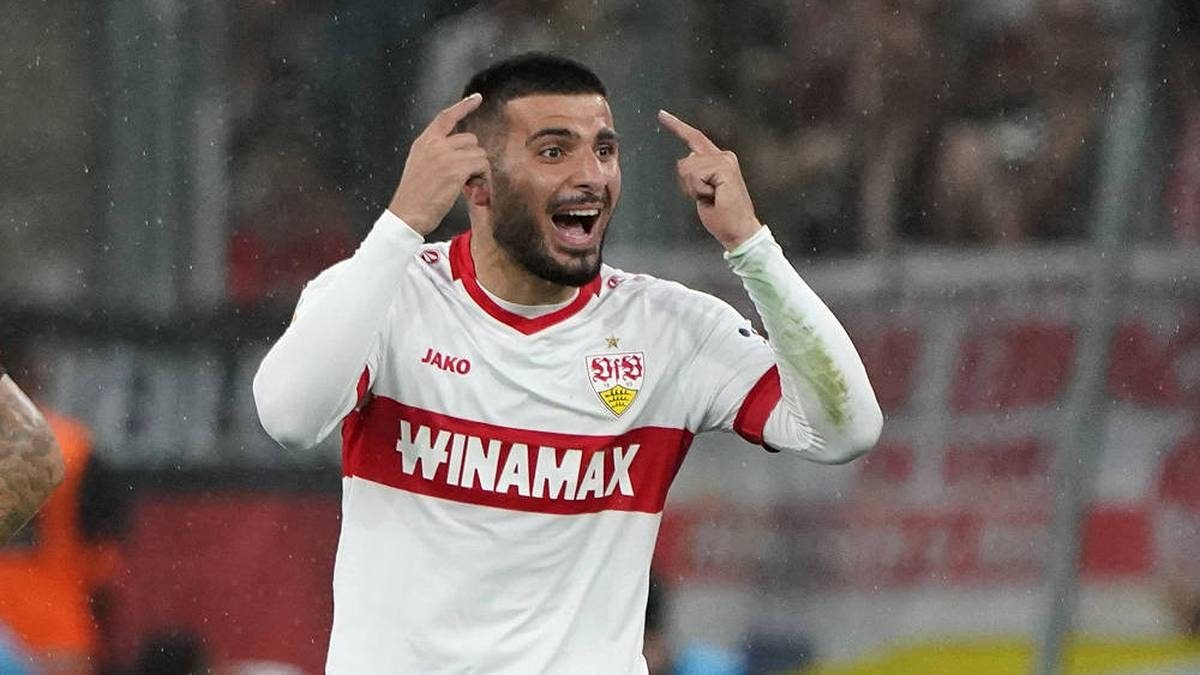 Deniz Undav durante un partido con el Stuttgart