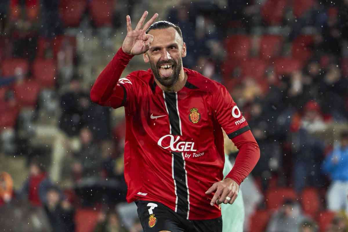 El Barcelona atento al descenso del Mallorca para llevarse a Muriqi