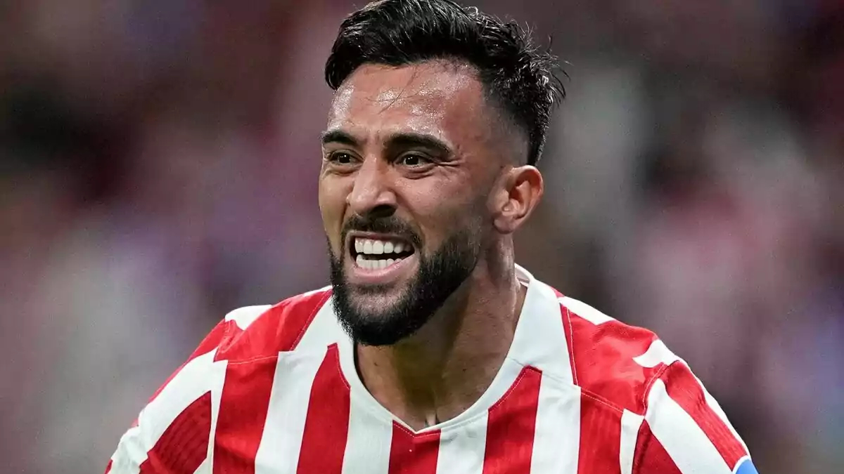 Nico González celebrates a goal with Atlético de Madrid