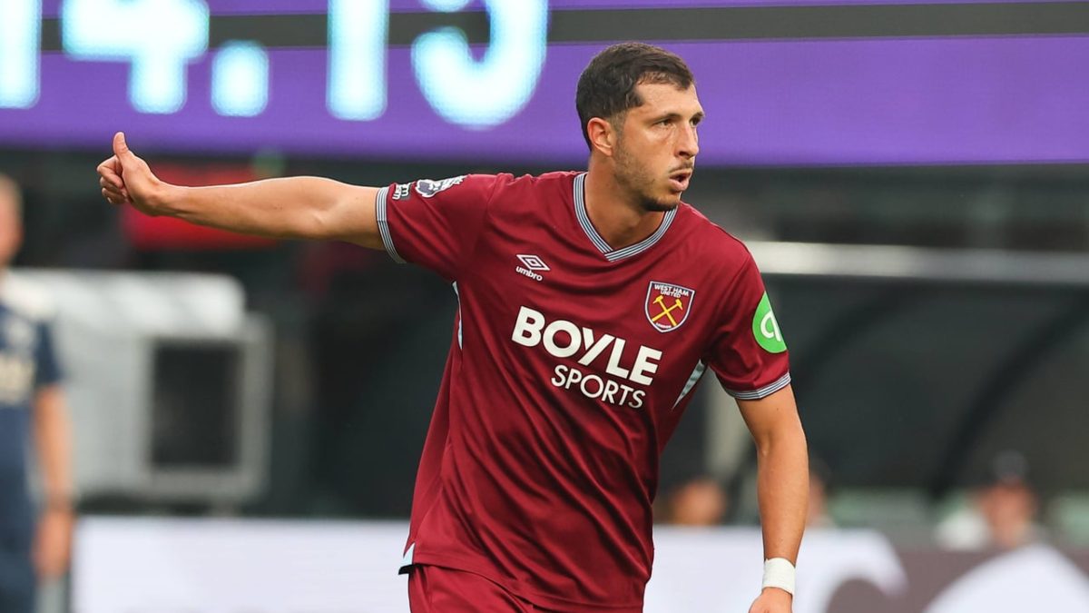 Guido Rodríguez during a match with West Ham
