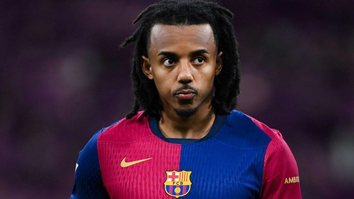 Jules Koundé during a match with FC Barcelona