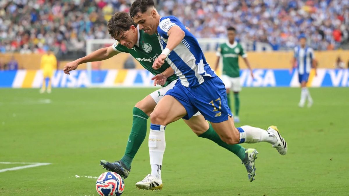 Gabri Veiga durante un partido con el Oporto en el Mundial de Clubes