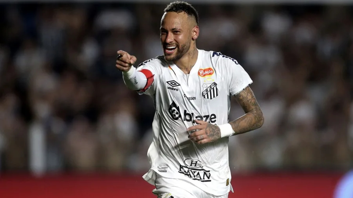 Neymar celebra un gol anotado con el Santos