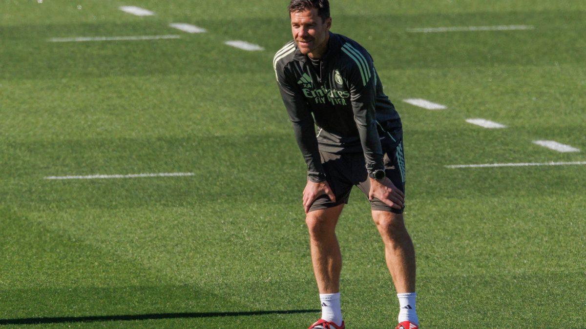 Xabi Alonso durante un entrenamiento con el Real Madrid