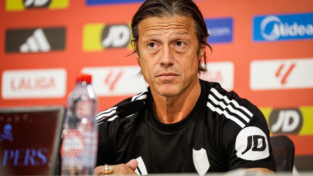 Matías Almeyda during a press conference with Sevilla