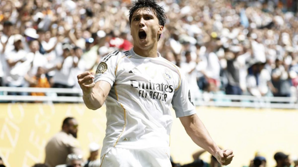 Gonzalo García celebra un gol con el Real Madrid