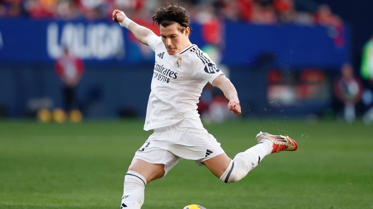 Fran García during a match with Real Madrid