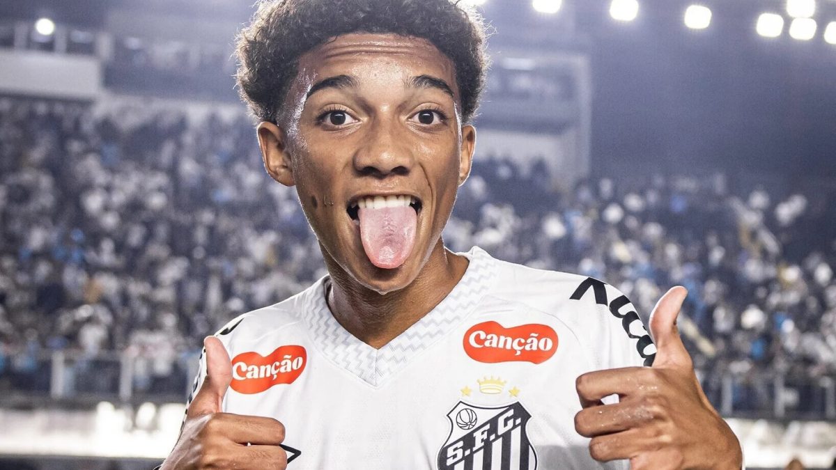 Robinho Junior celebrates a goal scored with Santos