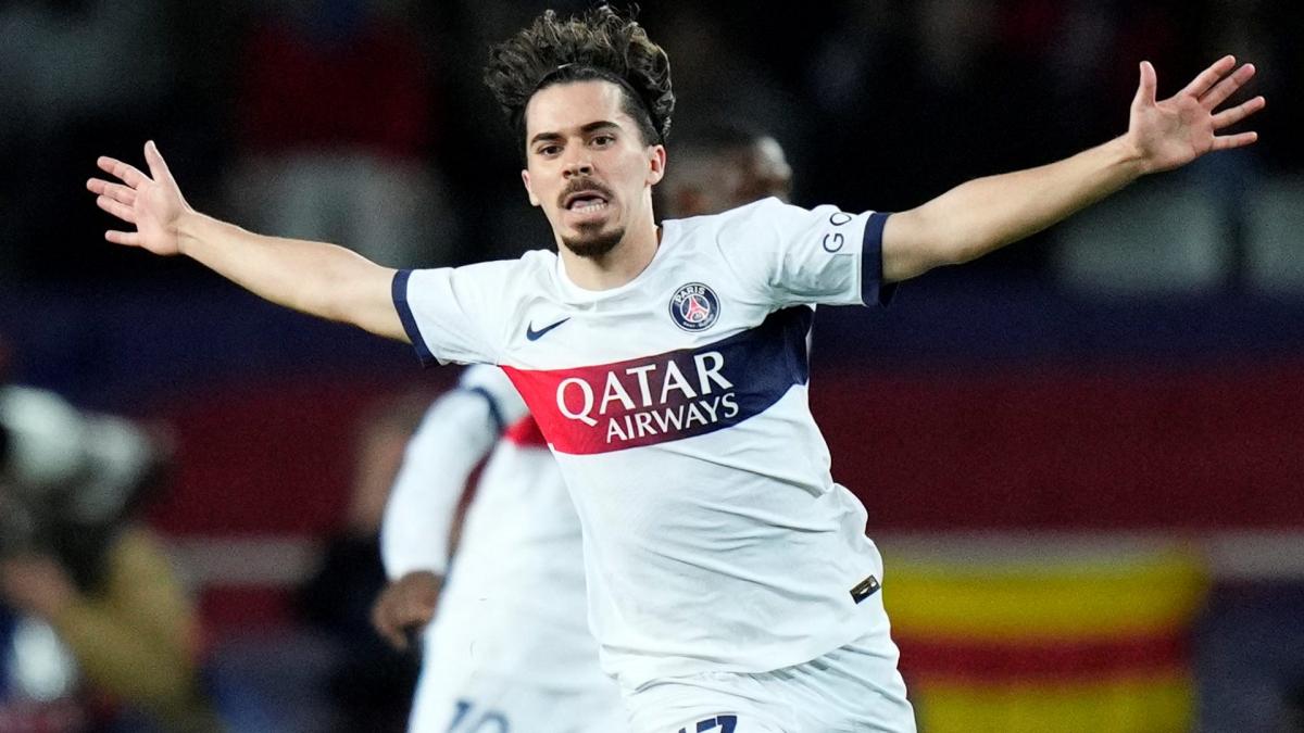 Vitinha celebra un gol con el PSG