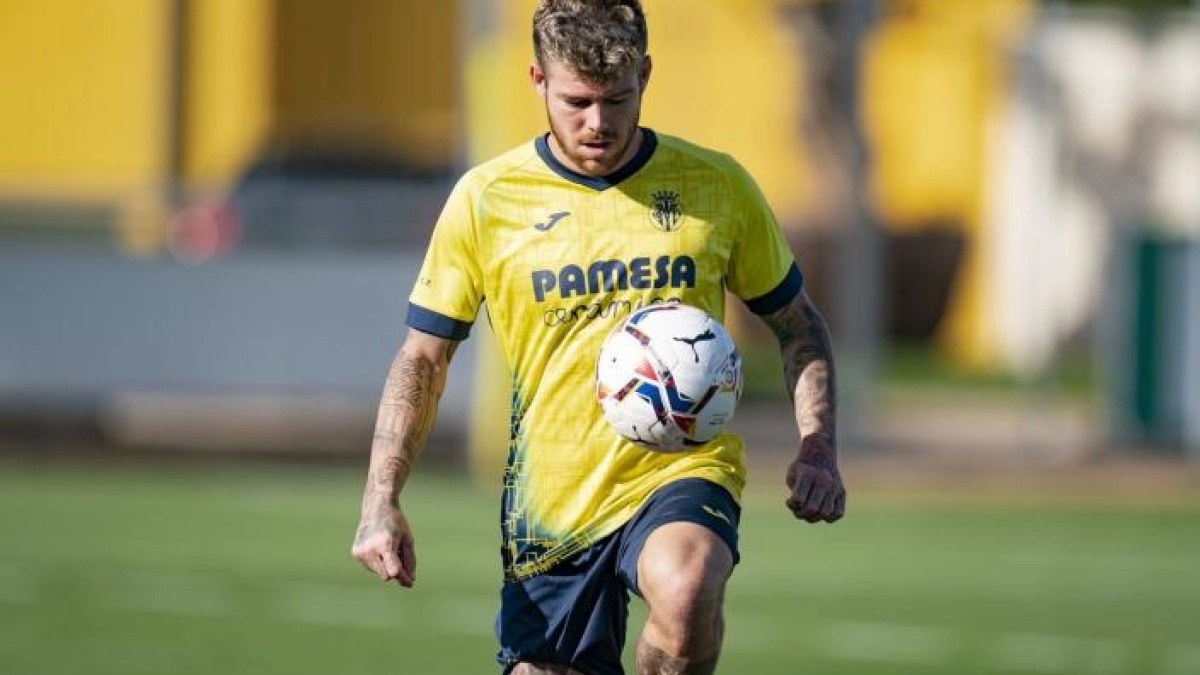 El Villarreal busca un lateral izquierdo tras la lesión de Alberto Moreno