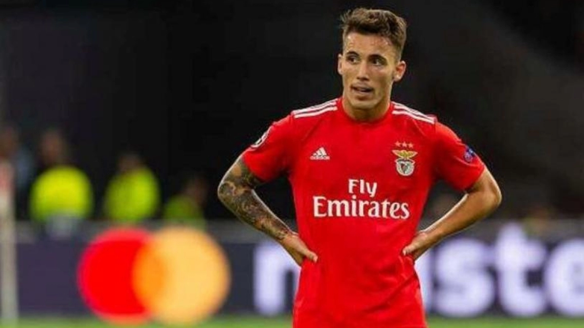 Grimaldo sigue ganando puestos en la agenda del FC Barcelona "Foto: Grada3"