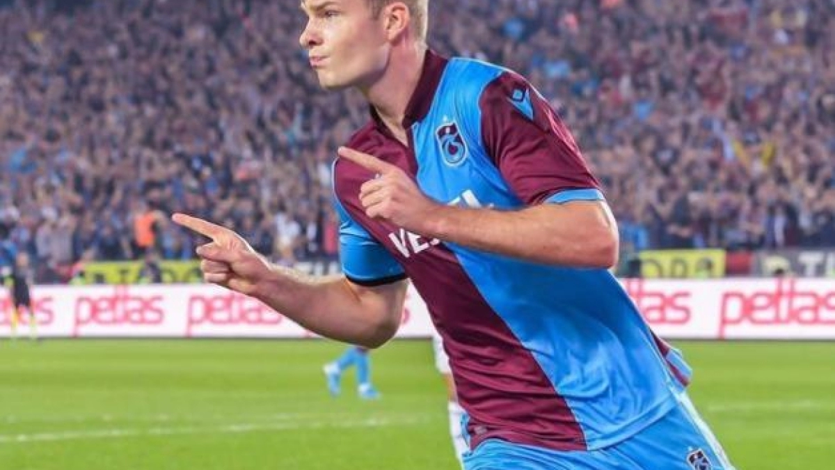 Sörloth podría ser el gran socio de Bale en el Tottenham. Foto: 90 minutos