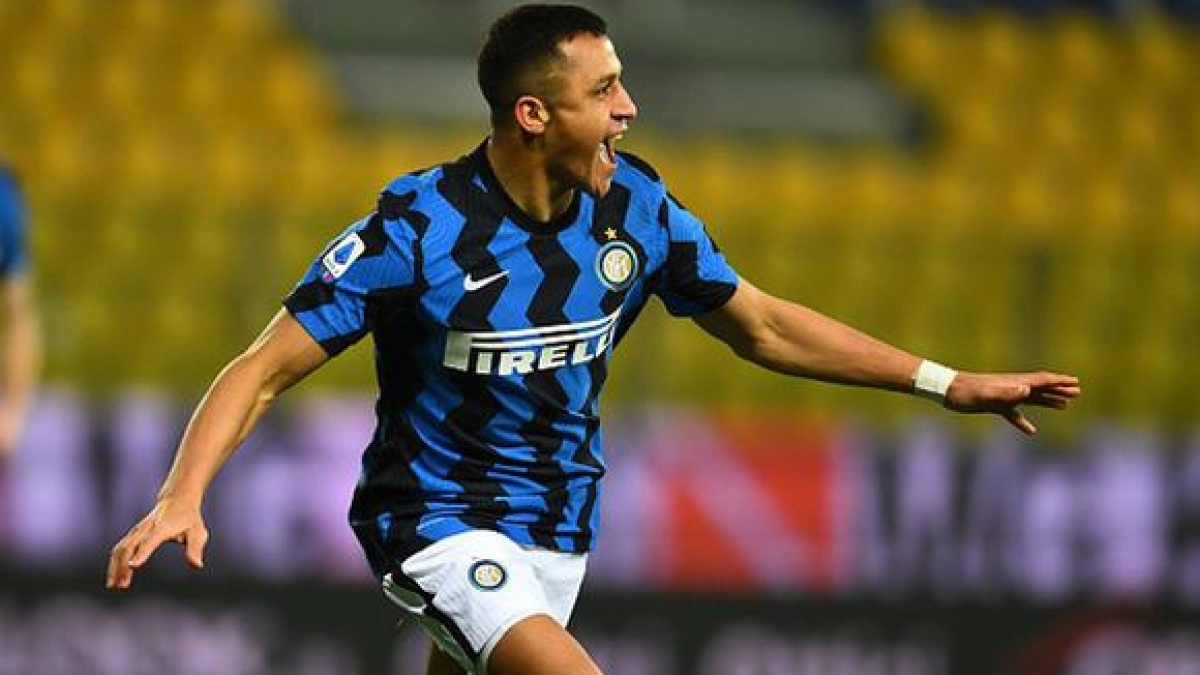 El jugador chileno seguirá vistiendo la 'nerazzurra'. Foto: Getty
