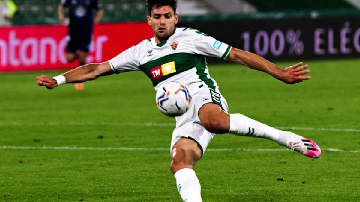 El DD sevillista vuelve a la carga por Boyé. Foto: @elchecf