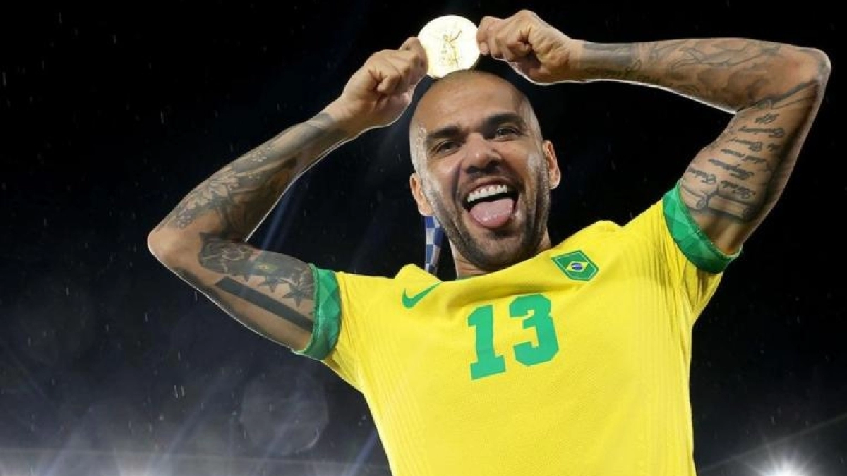Dani Alves no seguirá en el Sao Paulo y suena para Boca Juniors