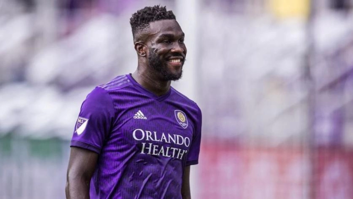 El Crystal Palace ya conoce el precio de Daryl Dyke "Foto: Barnsley.uk"