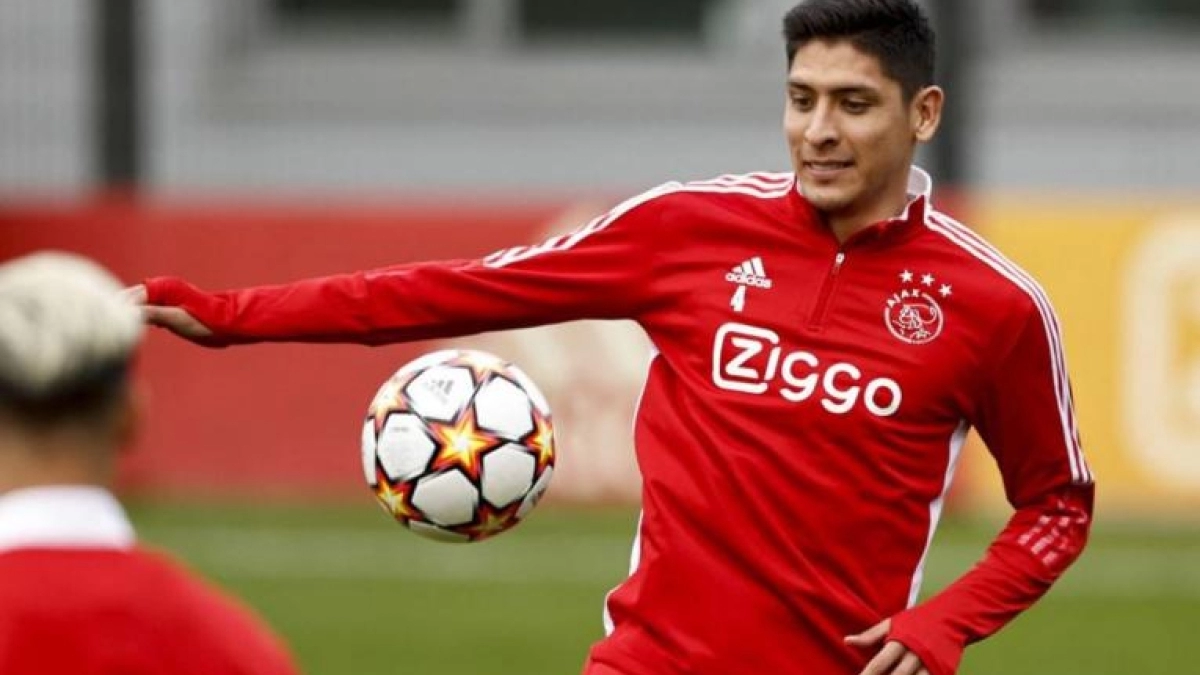 El Ajax avanza en la renovación de Edson Álvarez "Foto: MedioTiempo"