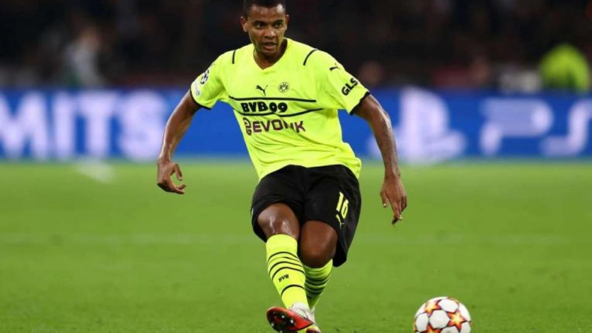 Manuel Akanji podría abandonar el Borussia Dortmund el próximo verano. Foto: Getty